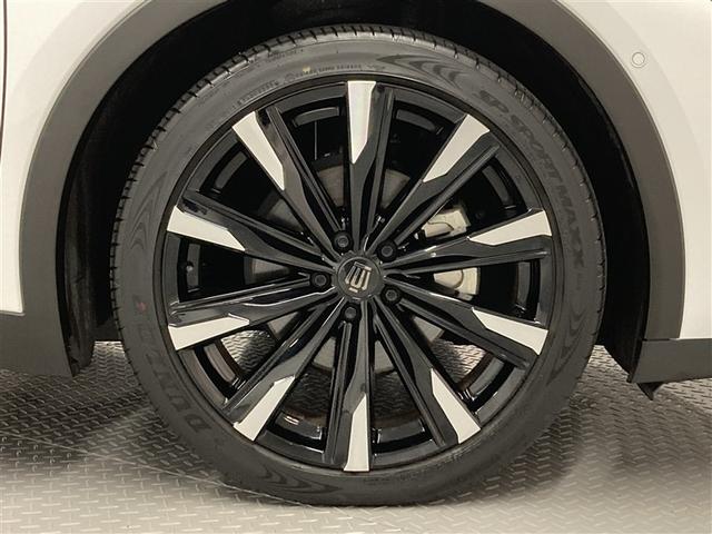 クラウンクロスオーバー ＲＳアドバンスド　革シート　サンルーフ　４ＷＤ　ミュージックプレイヤー接続可　バックカメラ　衝突被害軽減システム　ＥＴＣ　ドラレコ　ＬＥＤヘッドランプ　ワンオーナー（37枚目）