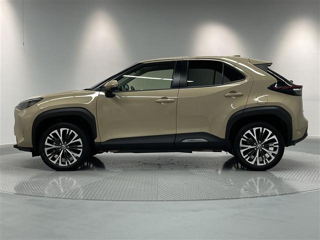 ヤリスクロス ハイブリッドＺ　ミュージックプレイヤー接続可　バックカメラ　衝突被害軽減システム　ＥＴＣ　ＬＥＤヘッドランプ（6枚目）