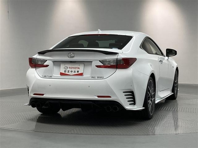 RC RC350 Fスポーツ 革シート フルセグ メモリーナビ DVD再生 ミュージックプレイヤー接続可 バックカメラ 衝突被害軽減システム ETC ドラレコ LEDヘッドランプ ワンオーナー フルエアロ(7枚目)