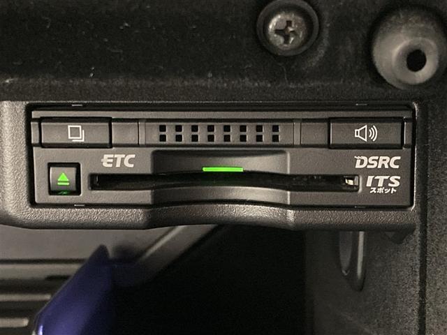 RC RC350 Fスポーツ 革シート フルセグ メモリーナビ DVD再生 ミュージックプレイヤー接続可 バックカメラ 衝突被害軽減システム ETC ドラレコ LEDヘッドランプ ワンオーナー フルエアロ(21枚目)