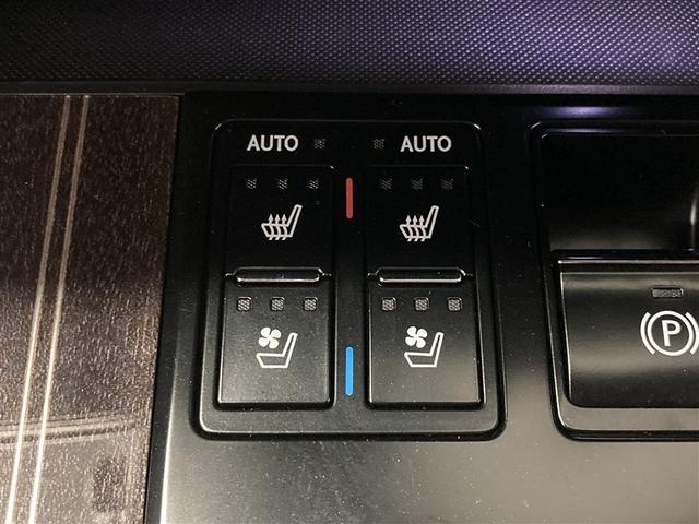 RX RX450h Fスポーツ 革シート 4WD フルセグ メモリーナビ DVD再生 ミュージックプレイヤー接続可 バックカメラ 衝突被害軽減システム ETC ドラレコ LEDヘッドランプ ワンオーナー(26枚目)