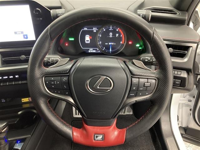 ＵＸ ＵＸ２５０ｈ　Ｆスポーツエモーショナルエクスプローラ　サンルーフ　ミュージックプレイヤー接続可　バックカメラ　衝突被害軽減システム　ＥＴＣ　ＬＥＤヘッドランプ（16枚目）