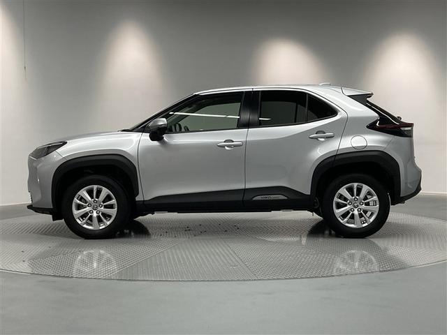 ヤリスクロス Ｇ　ミュージックプレイヤー接続可　バックカメラ　衝突被害軽減システム　ＥＴＣ　ドラレコ（5枚目）