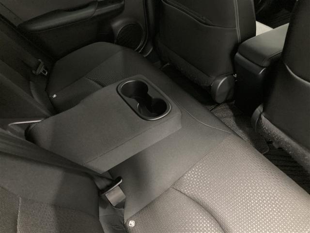 プリウス Ｓ　ワンセグ　メモリーナビ　ミュージックプレイヤー接続可　バックカメラ　衝突被害軽減システム　ＥＴＣ　ＬＥＤヘッドランプ（12枚目）