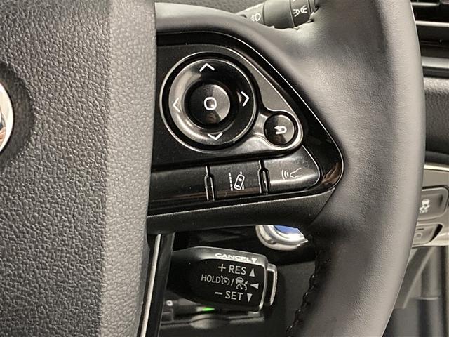 プリウス Ｓ　ワンセグ　メモリーナビ　ミュージックプレイヤー接続可　バックカメラ　衝突被害軽減システム　ＥＴＣ　ＬＥＤヘッドランプ（17枚目）