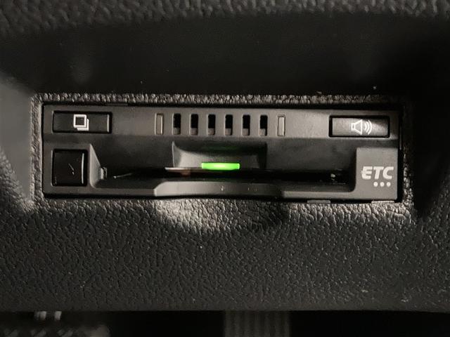 プリウス Ｓ　ワンセグ　メモリーナビ　ミュージックプレイヤー接続可　バックカメラ　衝突被害軽減システム　ＥＴＣ　ＬＥＤヘッドランプ（20枚目）