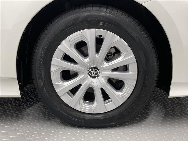 プリウス Ｓ　ワンセグ　メモリーナビ　ミュージックプレイヤー接続可　バックカメラ　衝突被害軽減システム　ＥＴＣ　ＬＥＤヘッドランプ（29枚目）