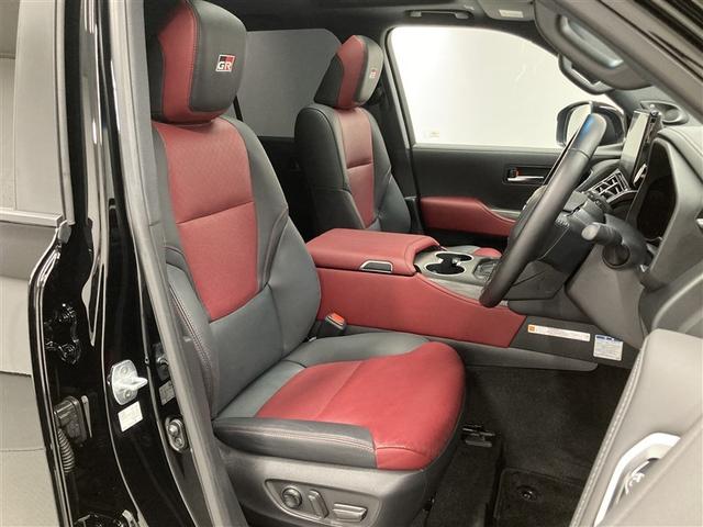 ランドクルーザー ＧＲスポーツ　革シート　サンルーフ　４ＷＤ　ＤＶＤ再生　ミュージックプレイヤー接続可　バックカメラ　衝突被害軽減システム　ＥＴＣ　ＬＥＤヘッドランプ　ワンオーナー　ディーゼル（12枚目）