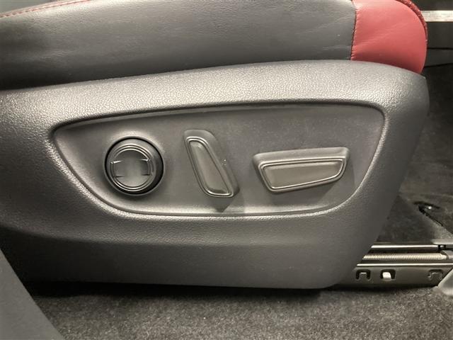 ランドクルーザー ＧＲスポーツ　革シート　サンルーフ　４ＷＤ　ＤＶＤ再生　ミュージックプレイヤー接続可　バックカメラ　衝突被害軽減システム　ＥＴＣ　ＬＥＤヘッドランプ　ワンオーナー　ディーゼル（13枚目）