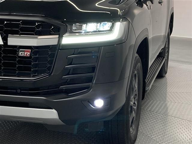 ランドクルーザー ＧＲスポーツ　革シート　サンルーフ　４ＷＤ　ＤＶＤ再生　ミュージックプレイヤー接続可　バックカメラ　衝突被害軽減システム　ＥＴＣ　ＬＥＤヘッドランプ　ワンオーナー　ディーゼル（38枚目）