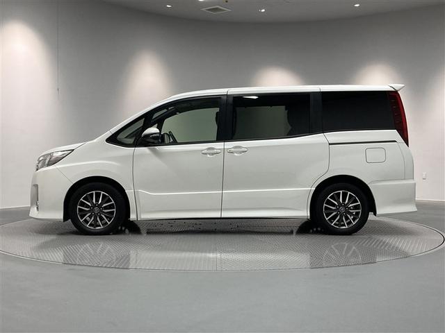 ノア Si フルセグ メモリーナビ DVD再生 ミュージックプレイヤー接続可 後席モニター ETC 電動スライドドア LEDヘッドランプ ウオークスルー 乗車定員7人 3列シート アイドリングストップ(5枚目)