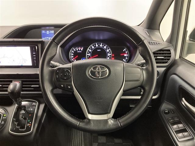 ノア Si フルセグ メモリーナビ DVD再生 ミュージックプレイヤー接続可 後席モニター ETC 電動スライドドア LEDヘッドランプ ウオークスルー 乗車定員7人 3列シート アイドリングストップ(12枚目)