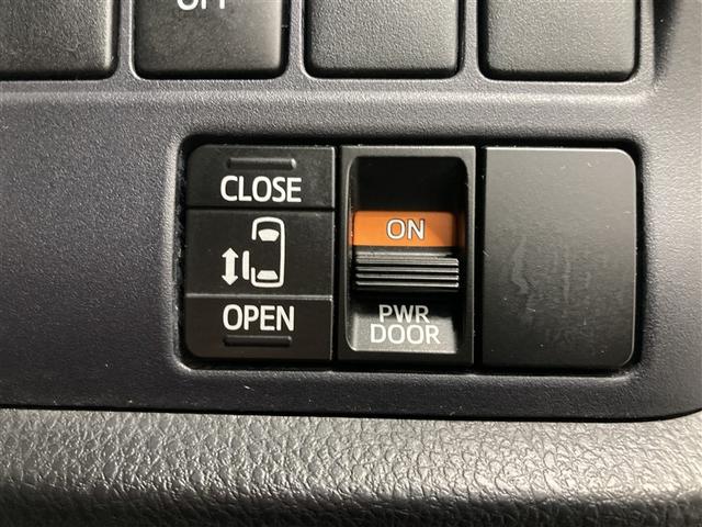 ノア Si フルセグ メモリーナビ DVD再生 ミュージックプレイヤー接続可 後席モニター ETC 電動スライドドア LEDヘッドランプ ウオークスルー 乗車定員7人 3列シート アイドリングストップ(18枚目)