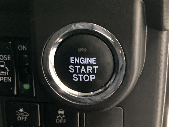 ルーミー カスタムＧ－Ｔ　フルセグ　メモリーナビ　ＤＶＤ再生　ミュージックプレイヤー接続可　バックカメラ　衝突被害軽減システム　ＥＴＣ　両側電動スライド　ＬＥＤヘッドランプ　ウオークスルー　ワンオーナー　フルエアロ（17枚目）