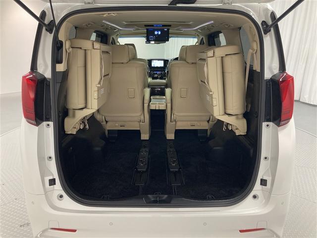 アルファード ３．５ＧＦ　革シート　サンルーフ　４ＷＤ　フルセグ　メモリーナビ　ＤＶＤ再生　ミュージックプレイヤー接続可　後席モニター　バックカメラ　衝突被害軽減システム　ＥＴＣ　ドラレコ　両側電動スライド　ＬＥＤヘッドランプ（10枚目）