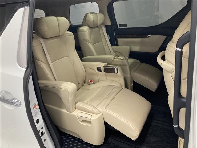 アルファード ３．５ＧＦ　革シート　サンルーフ　４ＷＤ　フルセグ　メモリーナビ　ＤＶＤ再生　ミュージックプレイヤー接続可　後席モニター　バックカメラ　衝突被害軽減システム　ＥＴＣ　ドラレコ　両側電動スライド　ＬＥＤヘッドランプ（14枚目）