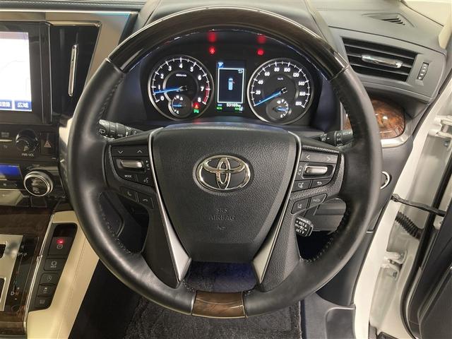 アルファード ３．５ＧＦ　革シート　サンルーフ　４ＷＤ　フルセグ　メモリーナビ　ＤＶＤ再生　ミュージックプレイヤー接続可　後席モニター　バックカメラ　衝突被害軽減システム　ＥＴＣ　ドラレコ　両側電動スライド　ＬＥＤヘッドランプ（17枚目）