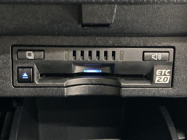 アルファード ３．５ＧＦ　革シート　サンルーフ　４ＷＤ　フルセグ　メモリーナビ　ＤＶＤ再生　ミュージックプレイヤー接続可　後席モニター　バックカメラ　衝突被害軽減システム　ＥＴＣ　ドラレコ　両側電動スライド　ＬＥＤヘッドランプ（23枚目）