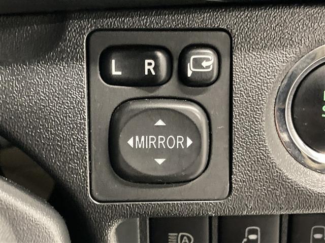 ハイエースバン スーパーＧＬ　ダークプライムＩＩ　ワンセグ　メモリーナビ　ミュージックプレイヤー接続可　バックカメラ　衝突被害軽減システム　ＥＴＣ　両側電動スライド　ＬＥＤヘッドランプ　ディーゼル（17枚目）