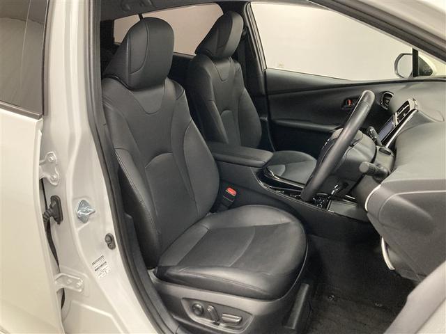 プリウス Ａプレミアム　革シート　フルセグ　メモリーナビ　ＤＶＤ再生　ミュージックプレイヤー接続可　バックカメラ　衝突被害軽減システム　ＥＴＣ　ドラレコ　ＬＥＤヘッドランプ（12枚目）