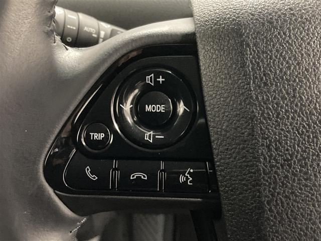 プリウス Ａプレミアム　革シート　フルセグ　メモリーナビ　ＤＶＤ再生　ミュージックプレイヤー接続可　バックカメラ　衝突被害軽減システム　ＥＴＣ　ドラレコ　ＬＥＤヘッドランプ（18枚目）