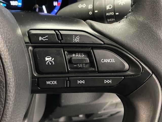 ヤリスクロス ハイブリッドZ アドベンチャー 4WD ミュージックプレイヤー接続可 バックカメラ 衝突被害軽減システム ETC ドラレコ LEDヘッドランプ ワンオーナー(19枚目)