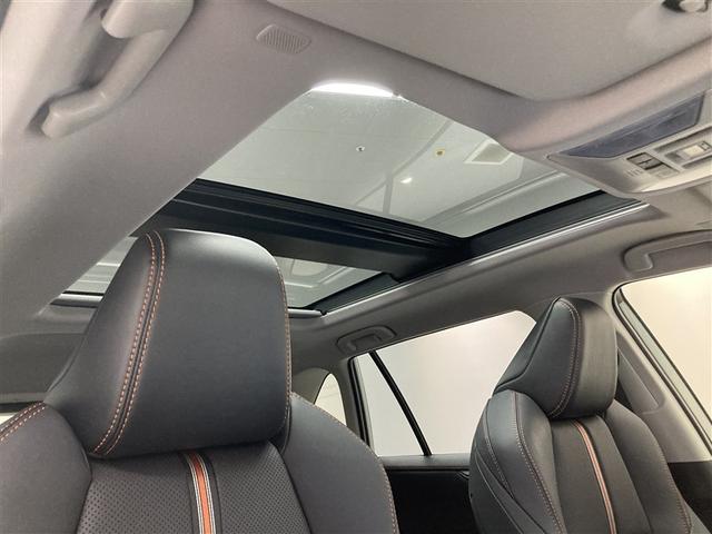 RAV4 ハイブリッドアドベンチャー サンルーフ 4WD ミュージックプレイヤー接続可 バックカメラ 衝突被害軽減システム ETC LEDヘッドランプ(5枚目)