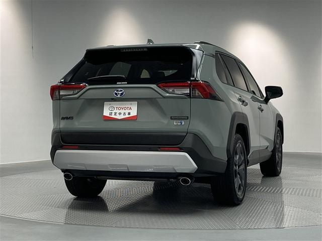 RAV4 ハイブリッドアドベンチャー サンルーフ 4WD ミュージックプレイヤー接続可 バックカメラ 衝突被害軽減システム ETC LEDヘッドランプ(8枚目)