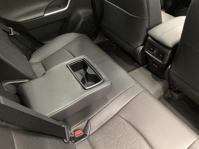 RAV4 ハイブリッドアドベンチャー サンルーフ 4WD ミュージックプレイヤー接続可 バックカメラ 衝突被害軽減システム ETC LEDヘッドランプ(16枚目)