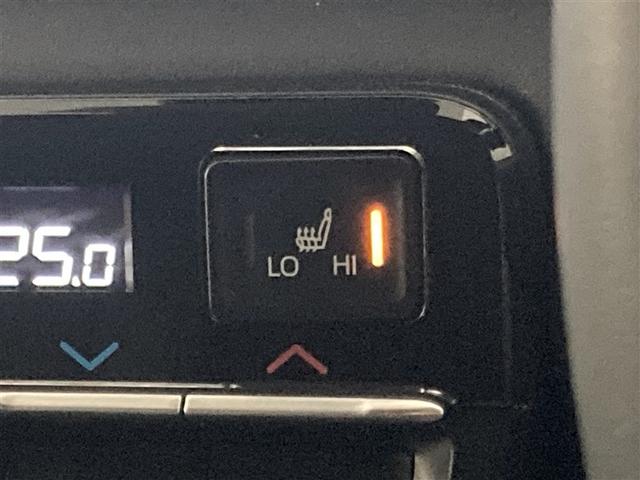 ノア ハイブリッドＳ－Ｚ　ＤＶＤ再生　ミュージックプレイヤー接続可　後席モニター　バックカメラ　衝突被害軽減システム　ＥＴＣ　両側電動スライド　ＬＥＤヘッドランプ　乗車定員７人　３列シート　ワンオーナー（25枚目）