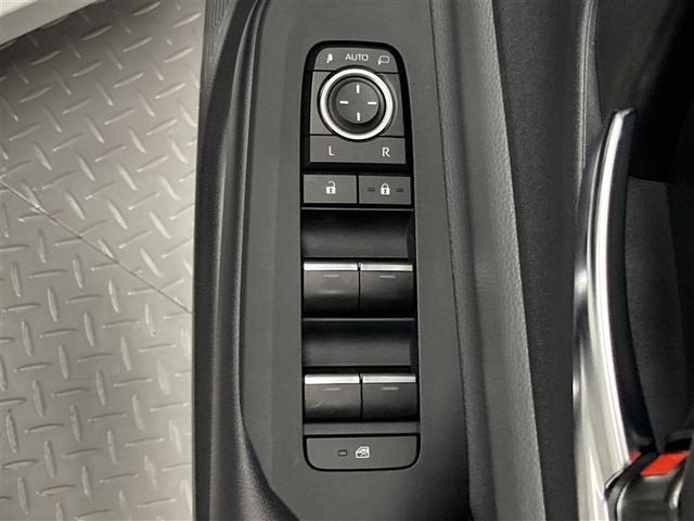 プリウス Ｇ　ミュージックプレイヤー接続可　バックカメラ　衝突被害軽減システム　ＥＴＣ　ＬＥＤヘッドランプ　ワンオーナー（24枚目）