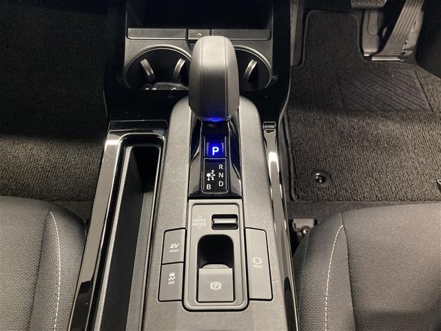 プリウス Ｇ　ミュージックプレイヤー接続可　バックカメラ　衝突被害軽減システム　ＥＴＣ　ＬＥＤヘッドランプ　ワンオーナー（27枚目）