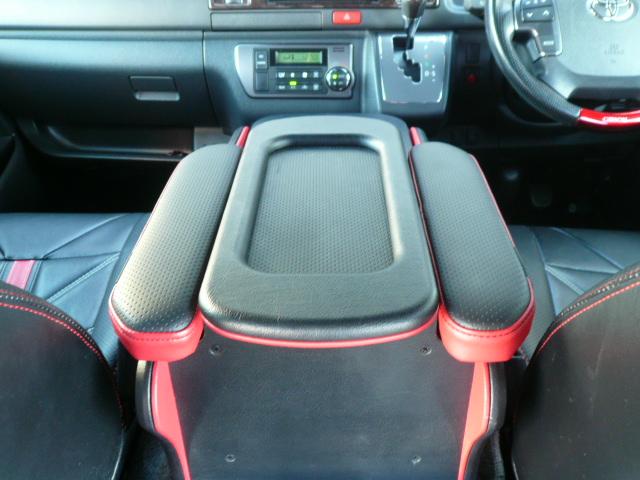 ハイエースバン スーパーＧＬ　５０ＴＨ　アニバーサリーリミテッド　ＢＥＥＣＡＳカスタム改ベットＫＩＴ（43枚目）