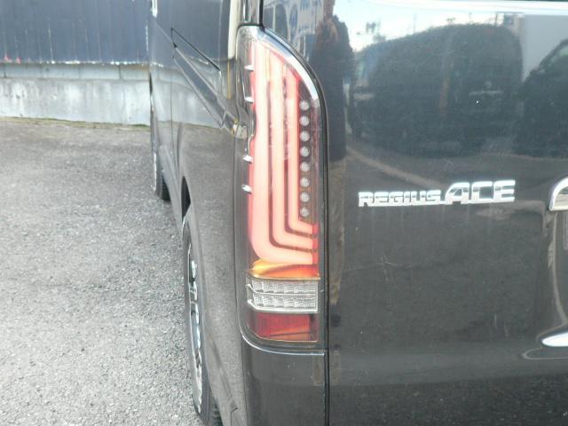 レジアスエースバン スーパーＧＬ　ダークプライム　コプラスヘットライト　１６ＡＷ改（17枚目）