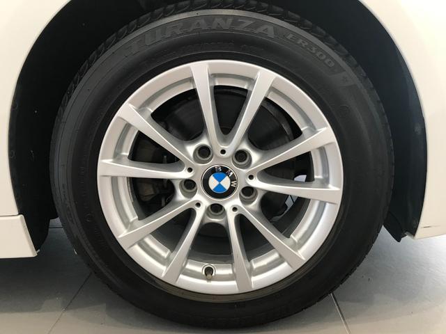 320d ワンオーナー LEDヘッドライト バックカメラ(PDC機能付き) ETC車載器 リアウインドウフィルム施工済み コンフォートアクセス アクティブクルーズコントロール メモリー機能付きパワーシート(40枚目)