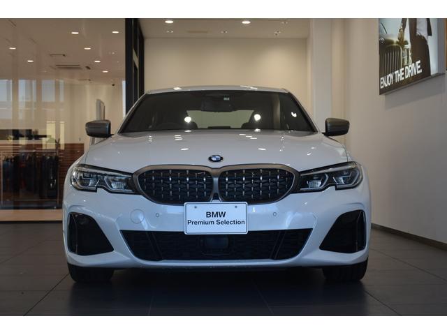 M340i xDrive ブラックレザーシート メモリー付きパワーシート パーキングサポートプラス 全周囲カメラ ステアリングサポート付きACC 前後PDC リバースアシスト 純正19インチアルミホイール ハーマンカードン(5枚目)