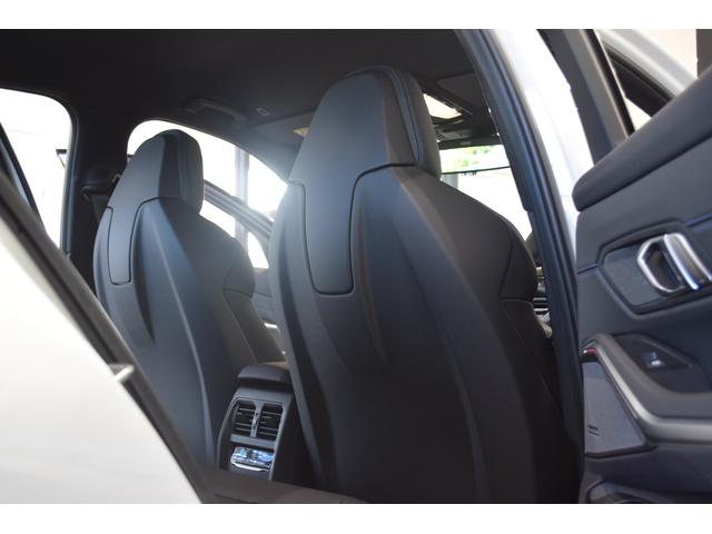 M340i xDrive ブラックレザーシート メモリー付きパワーシート パーキングサポートプラス 全周囲カメラ ステアリングサポート付きACC 前後PDC リバースアシスト 純正19インチアルミホイール ハーマンカードン(48枚目)