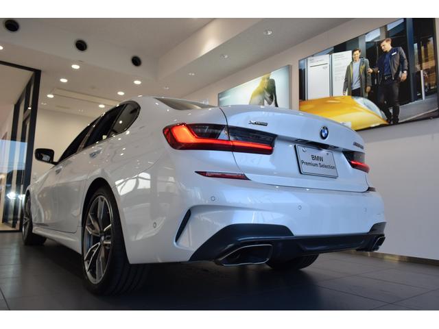 M340i xDrive ブラックレザーシート メモリー付きパワーシート パーキングサポートプラス 全周囲カメラ ステアリングサポート付きACC 前後PDC リバースアシスト 純正19インチアルミホイール ハーマンカードン(69枚目)