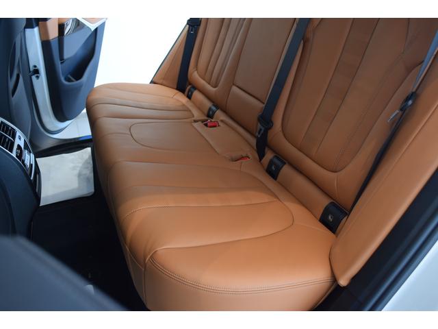 xDrive 45e Mスポーツ コニャックレザーシート 4席シートヒーター ジェスチャーコントロール ハーマンカードンサラウンドシステム 21インチアルミホイール クリスタルシフト 全周囲カメラ LEDヘッドライト Mブレーキ(52枚目)