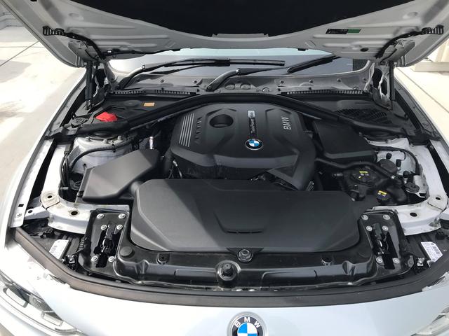 320iツーリング Mスポーツ 弊社下取車 電動リアゲート キセノンヘッドライト 電動シート バックカメラ リアコーナーセンサー 純正18インチアルミホイール アクティブクルーズコントロール 衝突被害軽減ブレーキ 車線逸脱警告機能(47枚目)