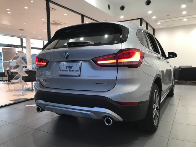 xDrive 18d xライン ハーフレザーシート LEDヘッドライト 電動テールゲート アンビエントライト 18インチアルミホイール タッチ式HDDナビゲーション 衝突被害軽減ブレーキ メモリー機能付き電動シート(70枚目)