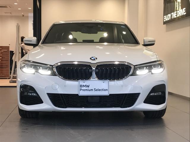 320d xDrive Mスポーツ ワンオーナー 認定中古車保証 バックカメラ 前後コーナーセンサー アクティブクルーズコントロール 衝突被害軽減ブレーキ LEDヘッドライト スマートキー 純正HDDナビ 純正18インチアルミホイール(5枚目)