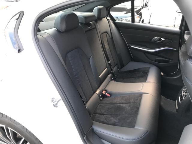 320d xDrive Mスポーツ ワンオーナー 認定中古車保証 バックカメラ 前後コーナーセンサー アクティブクルーズコントロール 衝突被害軽減ブレーキ LEDヘッドライト スマートキー 純正HDDナビ 純正18インチアルミホイール(13枚目)