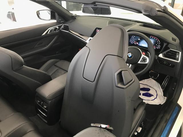 M4クーペ コンペティション M xDrive ワンオーナー ブラックレザーシート ウインドディフレクター レーザーライト 地デジ パーキングアシストプラス シートヒーター HDDナビ バックモニター 禁煙車(48枚目)