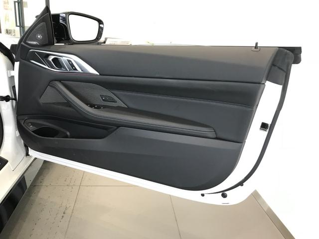 M4クーペ コンペティション M xDrive ワンオーナー ブラックレザーシート ウインドディフレクター レーザーライト 地デジ パーキングアシストプラス シートヒーター HDDナビ バックモニター 禁煙車(56枚目)