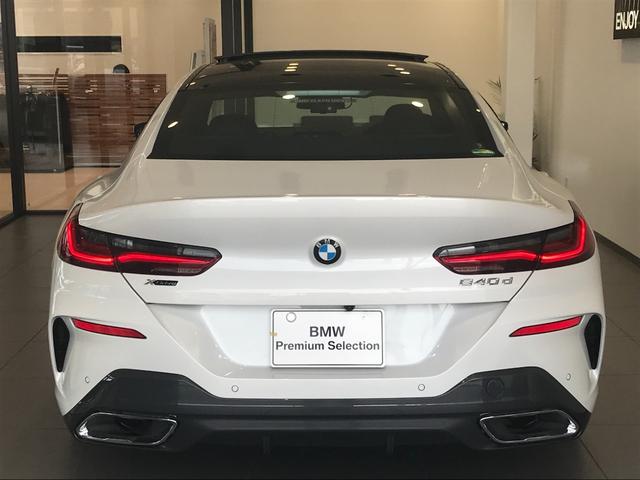 840d xDrive グランクーペ Mスポーツ フィオナレッドレザーシート サンルーフ レーザーライト ベンチレーションシート 電動リアゲート ヘッドアップディスプレイ 純正20インチAW クリスタルシフトノブ ハーマンカードン ワイヤレス充電(9枚目)