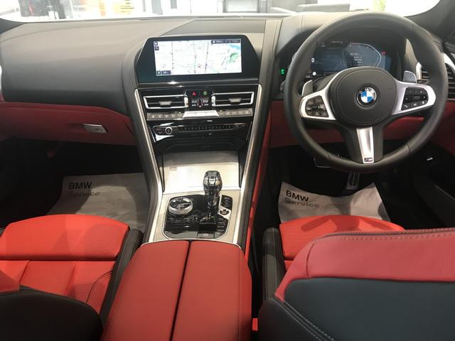 840d xDrive グランクーペ Mスポーツ フィオナレッドレザーシート サンルーフ レーザーライト ベンチレーションシート 電動リアゲート ヘッドアップディスプレイ 純正20インチAW クリスタルシフトノブ ハーマンカードン ワイヤレス充電(14枚目)