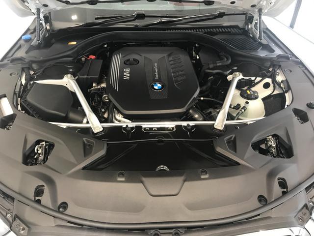840d xDrive グランクーペ Mスポーツ フィオナレッドレザーシート サンルーフ レーザーライト ベンチレーションシート 電動リアゲート ヘッドアップディスプレイ 純正20インチAW クリスタルシフトノブ ハーマンカードン ワイヤレス充電(16枚目)