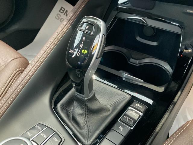 sDrive 18i xライン 弊社デモカー 禁煙車 モカレザーシート シートヒーター 電動リヤゲート 純正18インチアルミホイー アクティブクルーズコントロール ミラー純正ETC アンビエントライト HDDナビゲーション(11枚目)