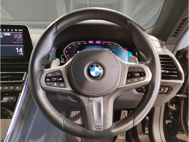 ８４０ｄｘＤｒｉｖｅクーペエクスクルーシブＭスポーツ　ワンオーナー　ＡＣＣ　純正２０ＡＷ　パーキングアシストプラス　レーンチェンジウォーニング　　ＢＭＷレーザーライト　ｈａｒｍａｎ／ｋａｒｄｏｎ　ブラックメリノレザー　ワイヤレス充電　シートヒーター(32枚目)